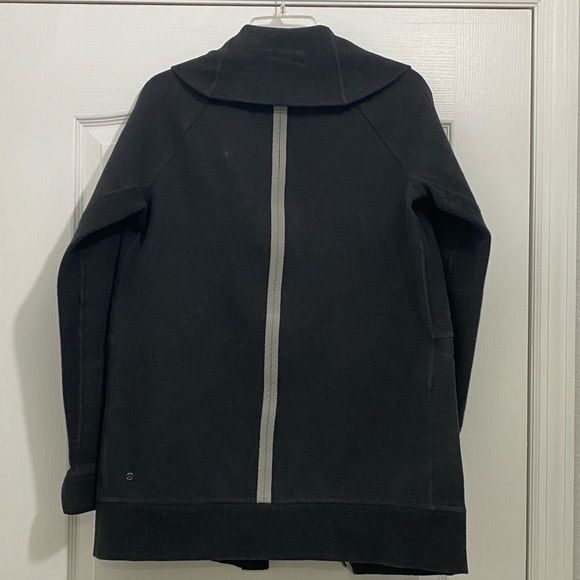 Lululemon athletica Coat/Jacket - Picture 5 of 7